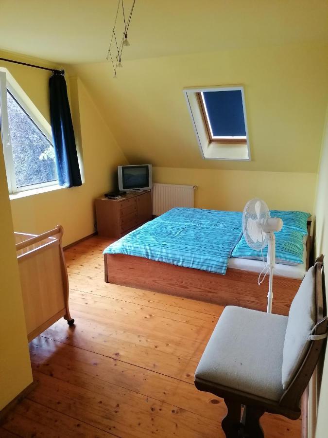 ApostagCasa Napsugar Panzio住宿加早餐旅馆 外观 照片
